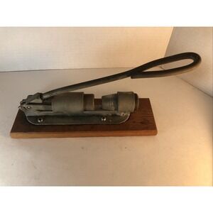 Vintage Reed's Rocket Pecan Cracker Nutcracker - Little Rock Ark